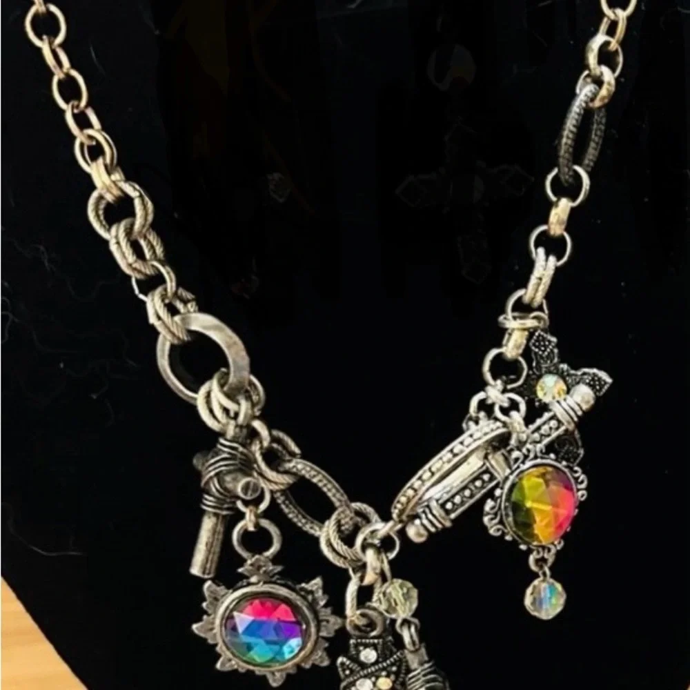 unbranded vintage gothic